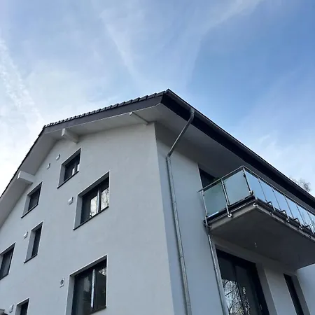 Schoene Nahe Zentrum, Skipiste, Eishalle